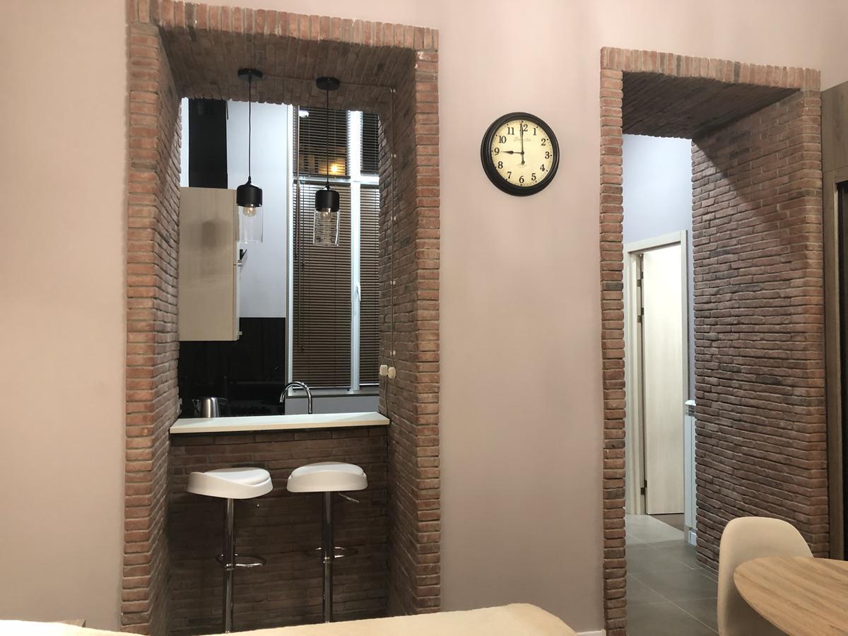 Old Tbilisi Metekhi One Room Exterior photo